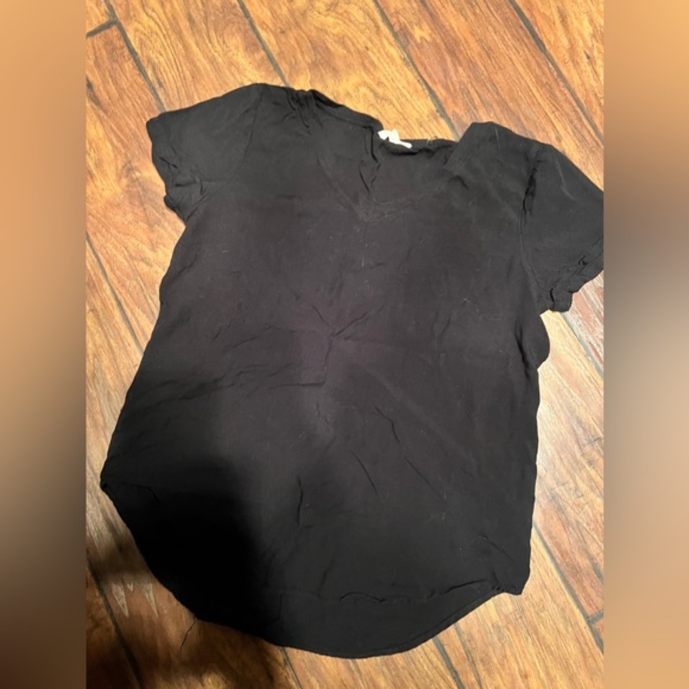 COPY - Large CI SONO Black V-neck TShirt
